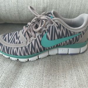 Nike Free Run 5.0 Barely Worn